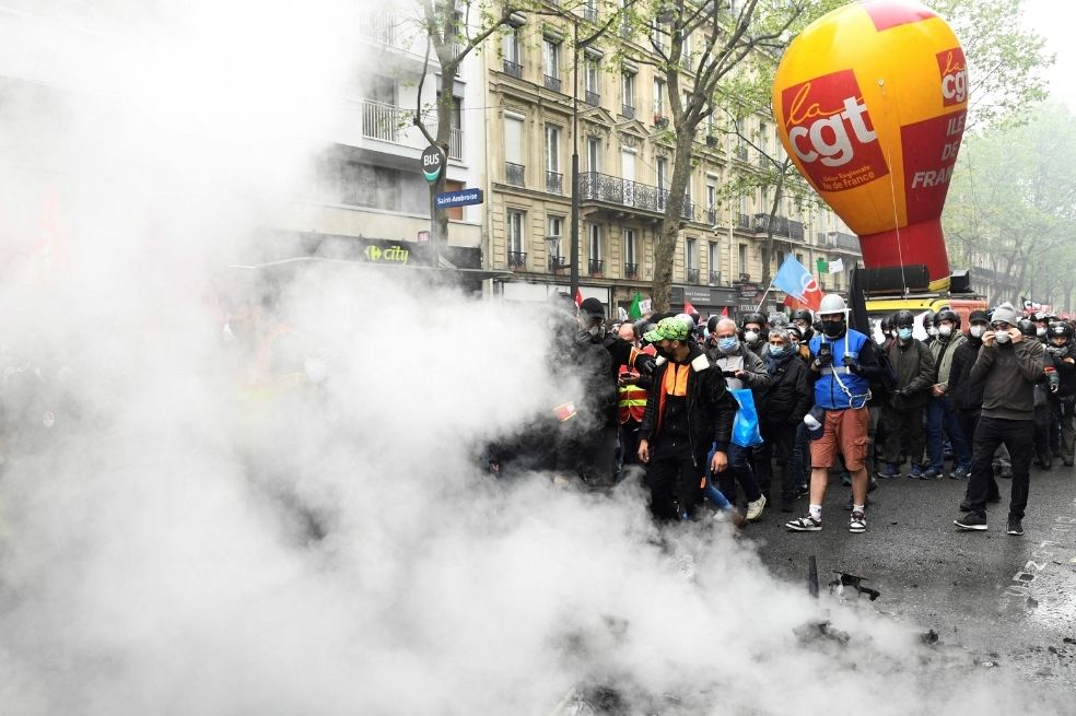 Varios responsables sindicales señalaron que este 1° de mayo debe ser el pistoletazo de salida de una movilización ciudadana para frenar algunas reformas que prepara el Gobierno, como la de las pensiones, que quedó en suspenso también por la pandemia.