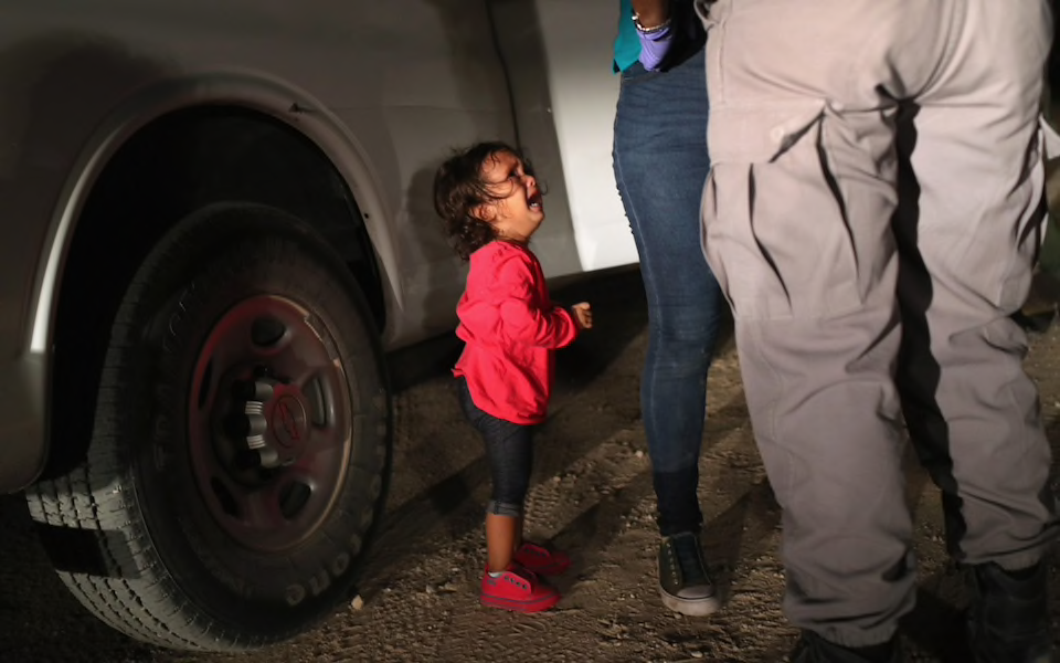 La foto que refleja la crisis de migrantes en Estados Unidos