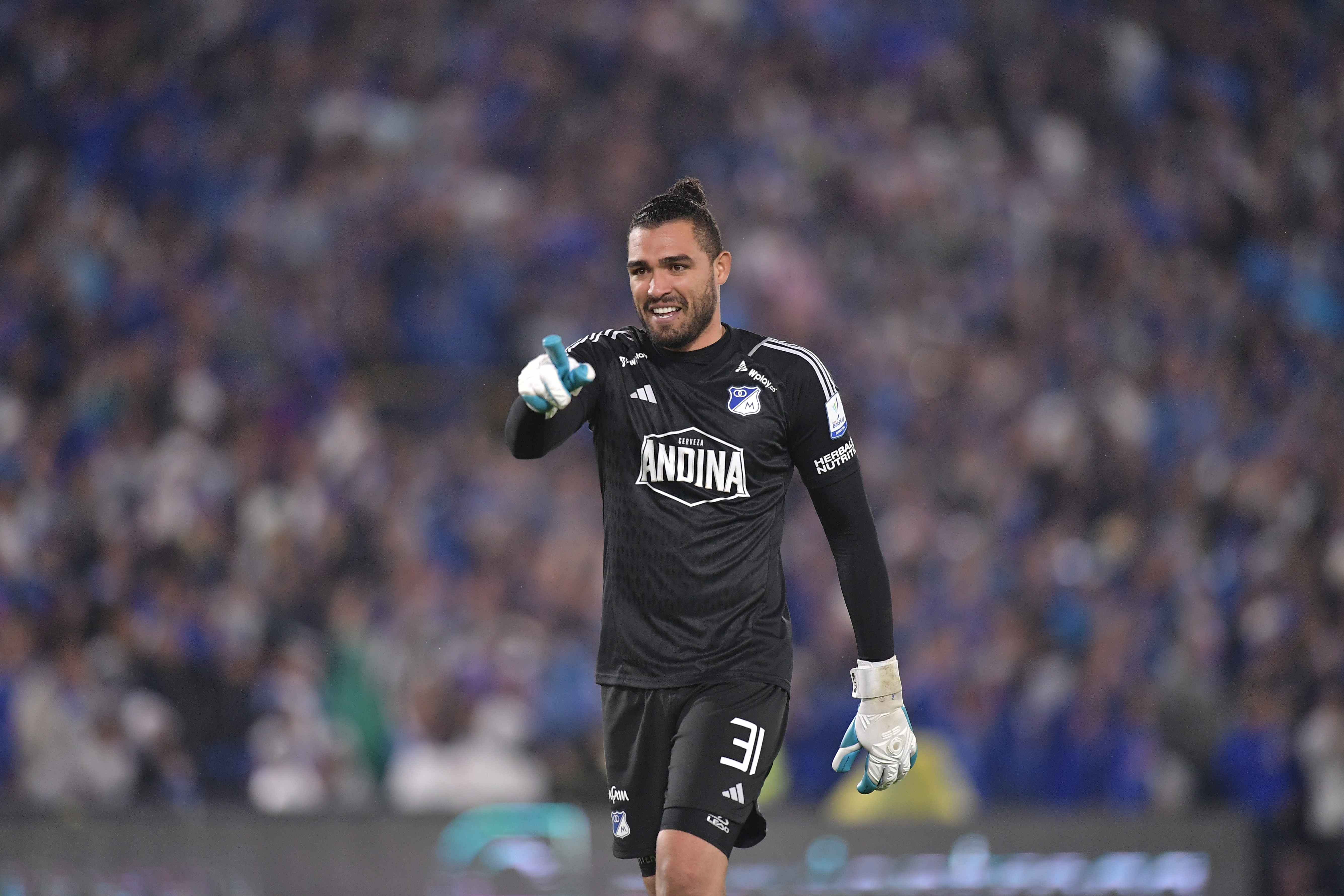 Álvaro Montero renovó contrato con Millonarios por tres años más