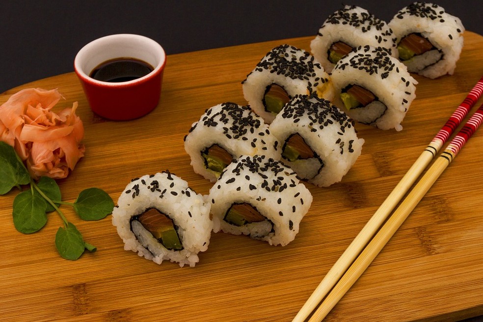 Prepara un delicioso sushi con esta sencilla receta