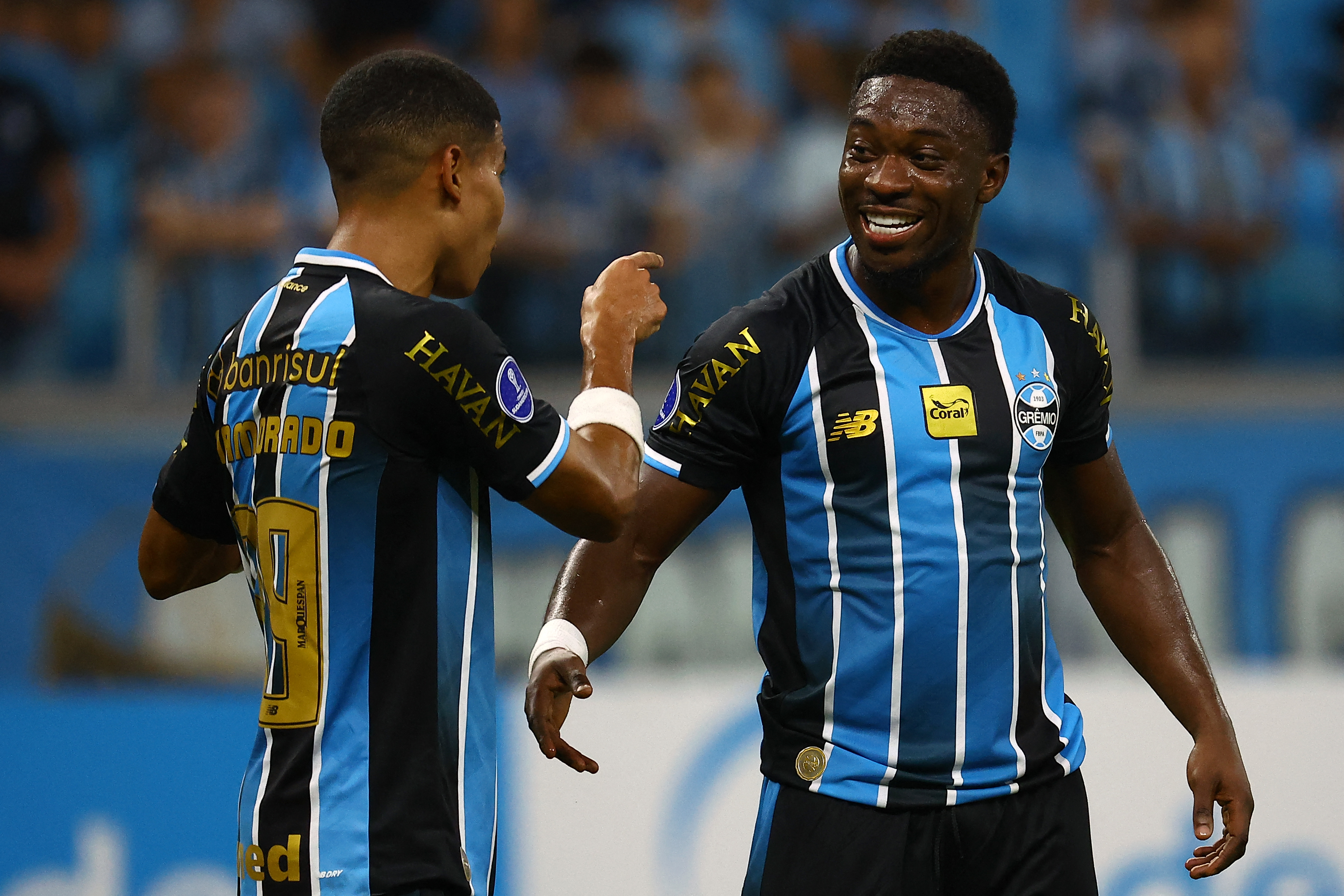 José Enamorado, brillante en la Sudamericana: vea la jugadota que le dio el triunfo a Gremio