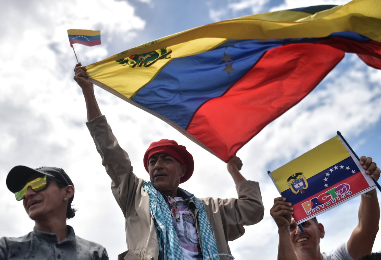 Reapertura de la frontera colombo-venezolana.