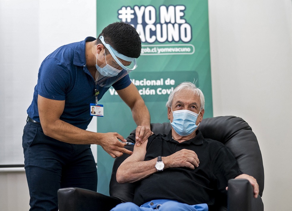 Chile vacunó en 11 días a más de 1,8 millones de personas contra el coronavirus