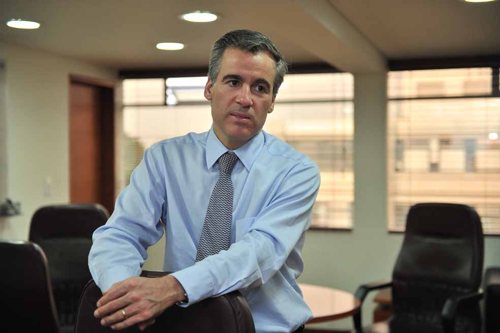 «La locomotora minera sí jalona la economía»