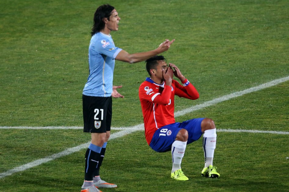 Club en el que milita Gonzalo Jara estaría buscando su salida