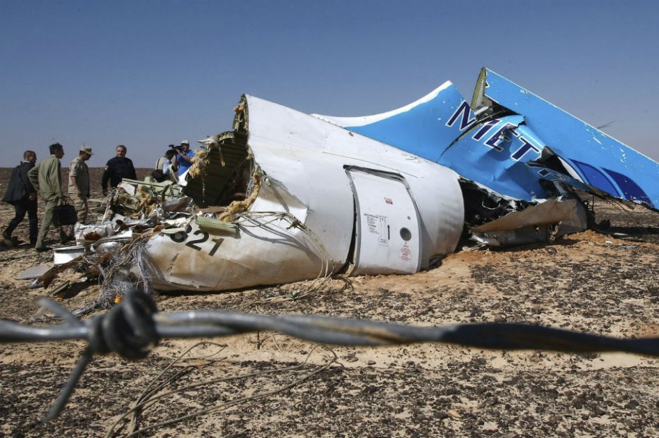 Es «muy pronto» para saber qué provocó accidente de avión ruso: Comisión Europea