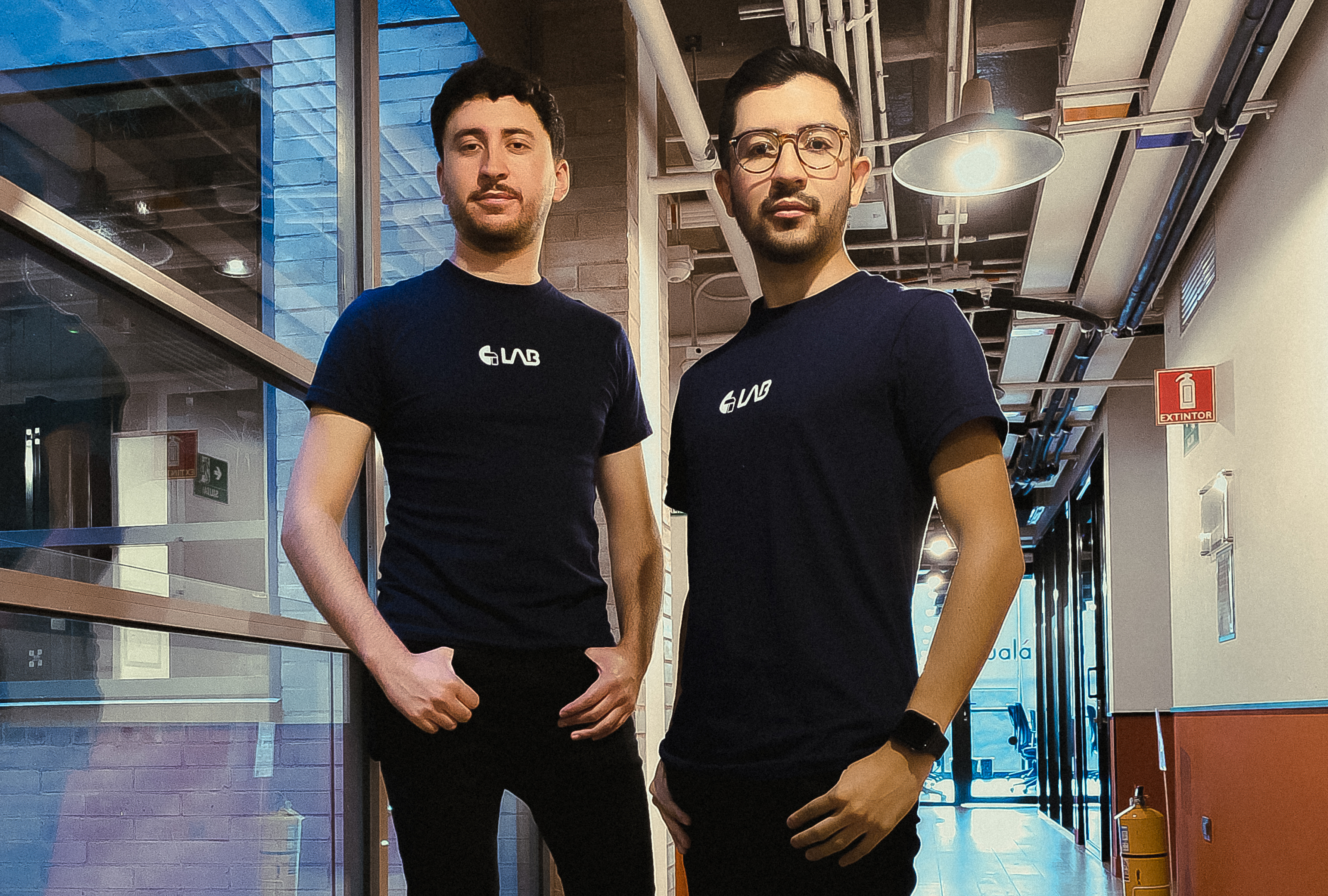Los jóvenes que crearon un laboratorio tecnológico para ayudar a las startups