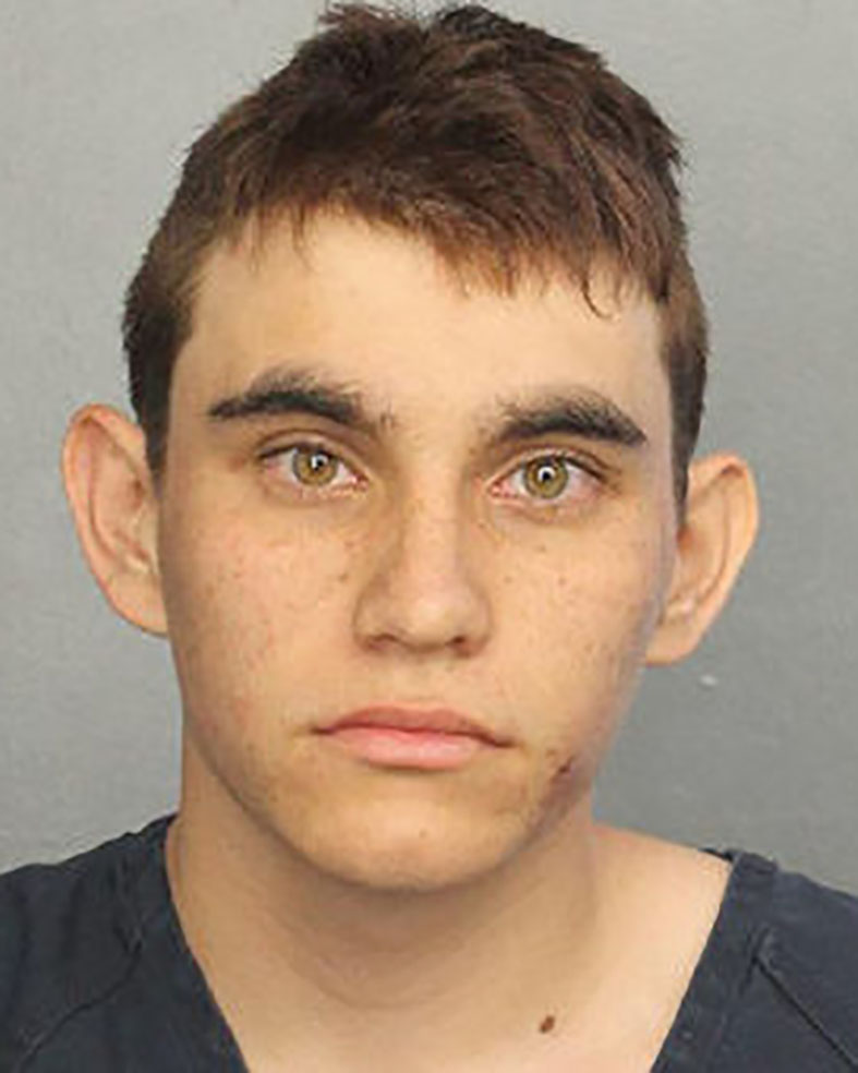 Joven vinculado con grupos supremacistas blancos confiesa ser autor de tiroteo en Florida