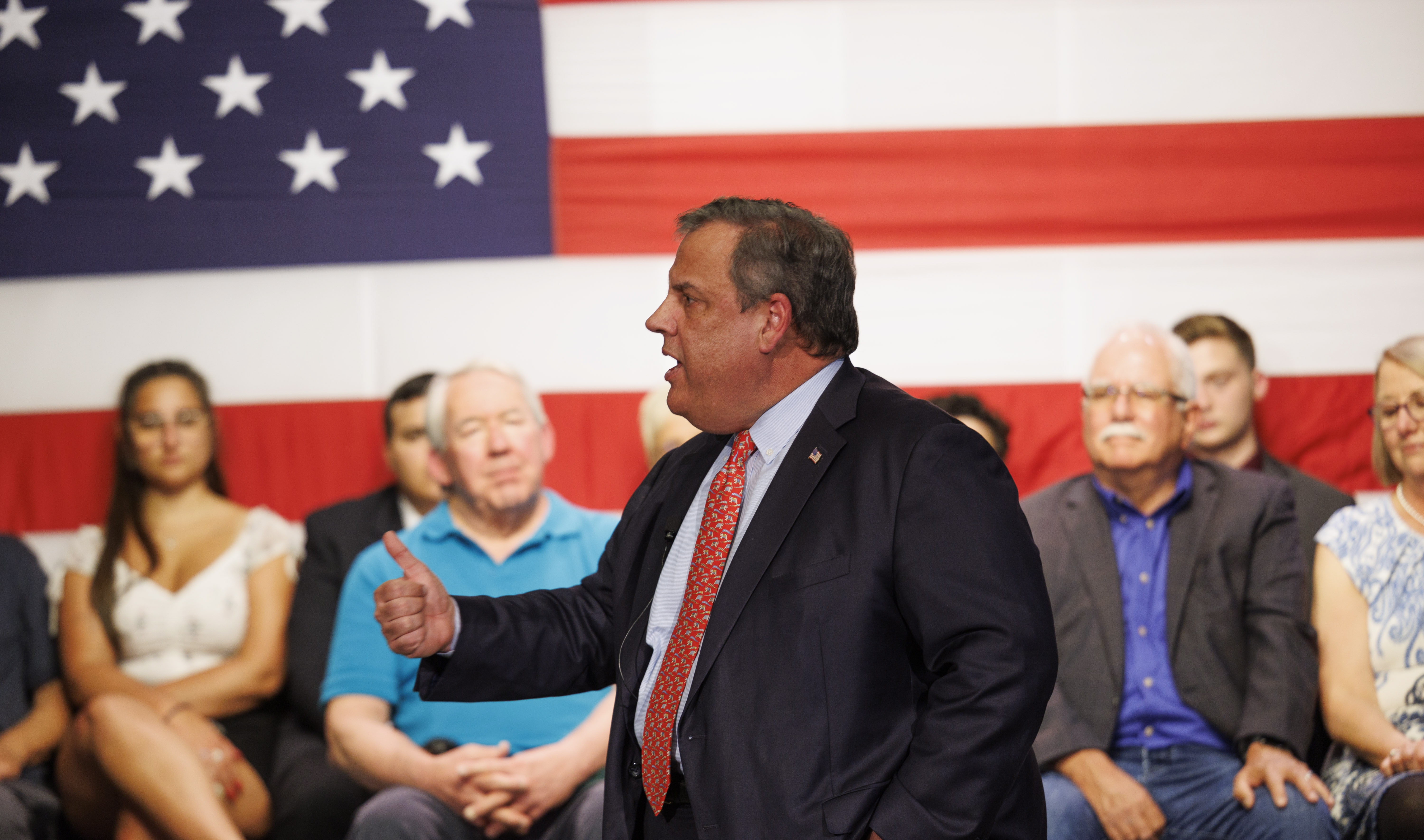 El republicano Chris Christie entra a la carrera presidencial de Estados Unidos