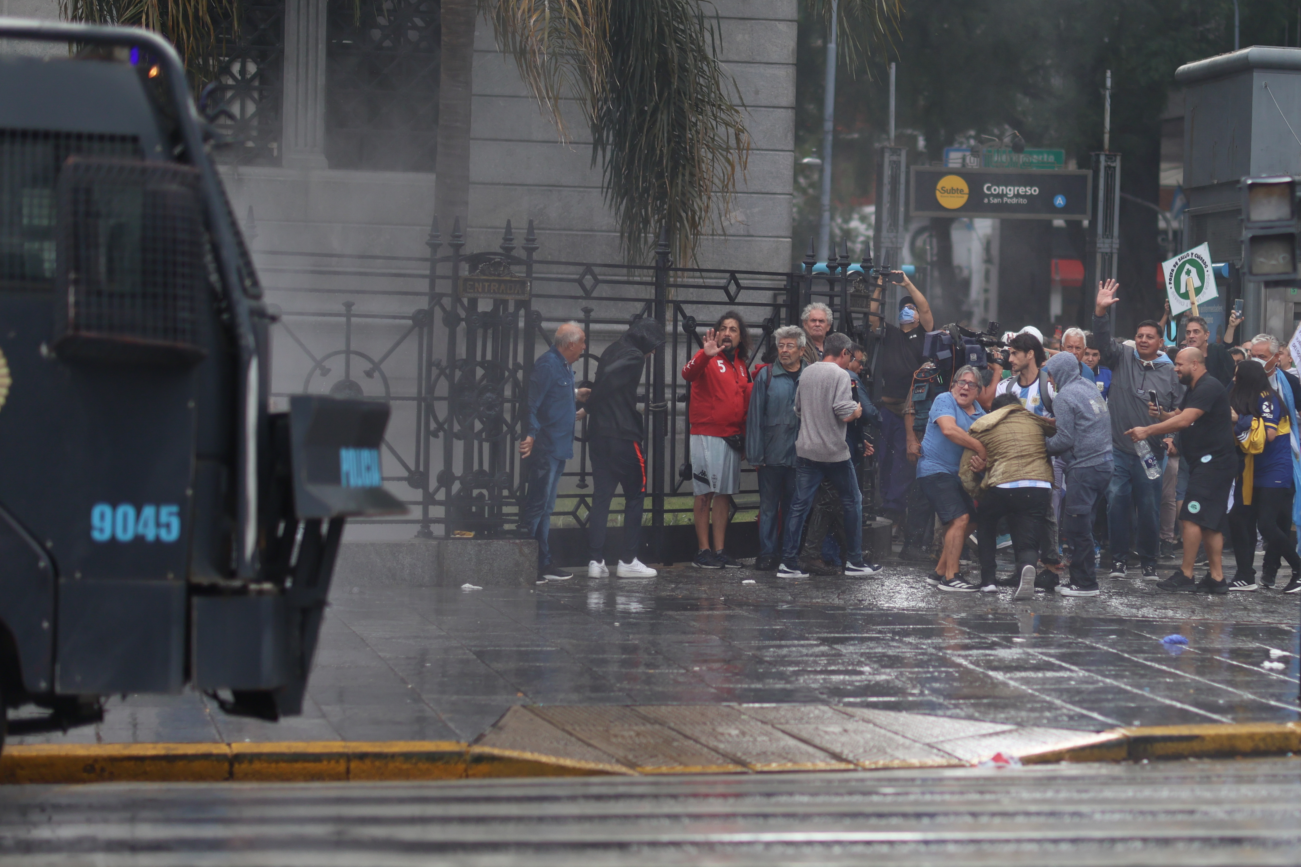 Milei busca catalogar a las barras bravas como organizaciones criminales