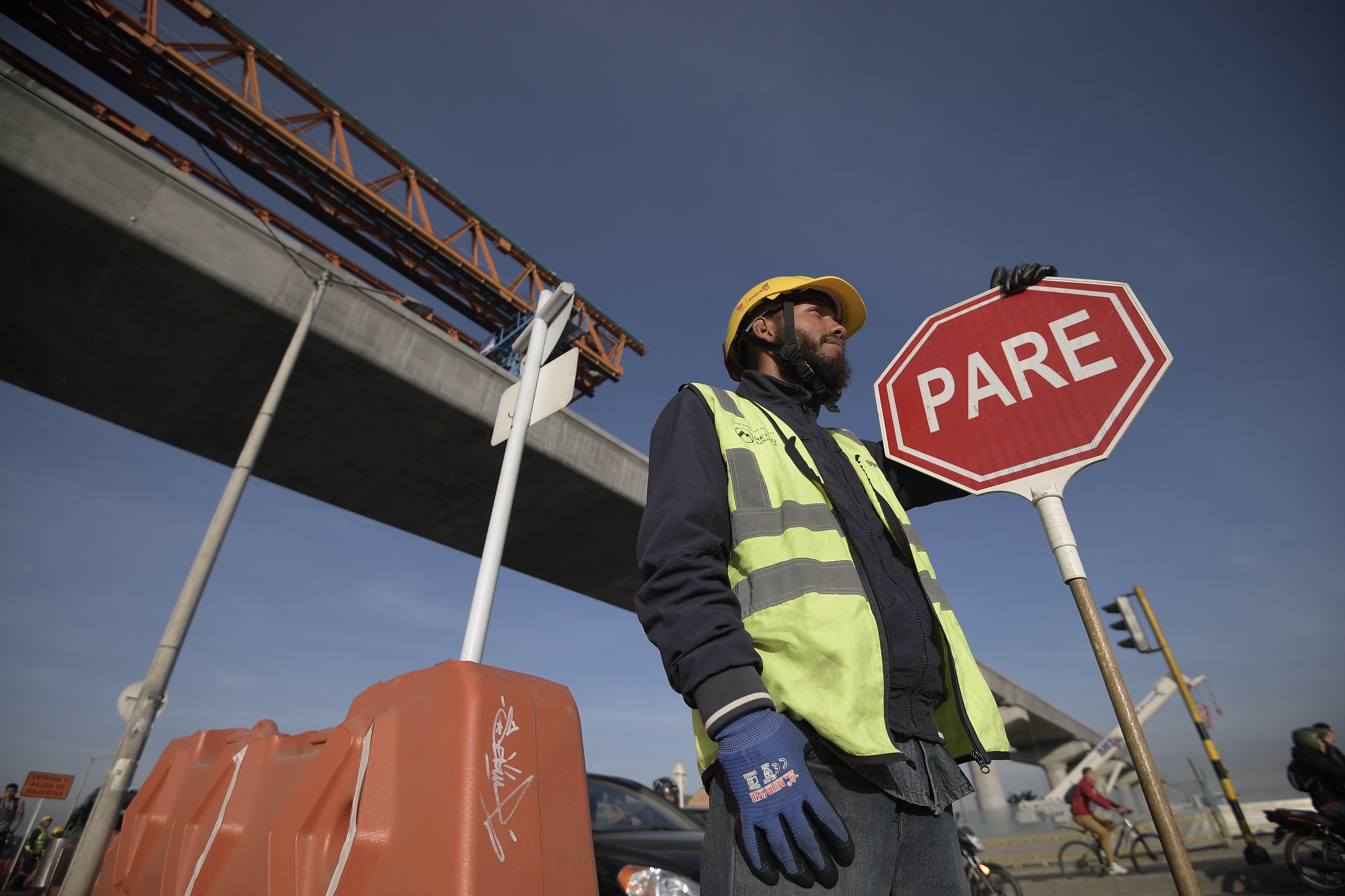 Recortes al presupuesto nacional afectan 3 proyectos clave de Bogotá