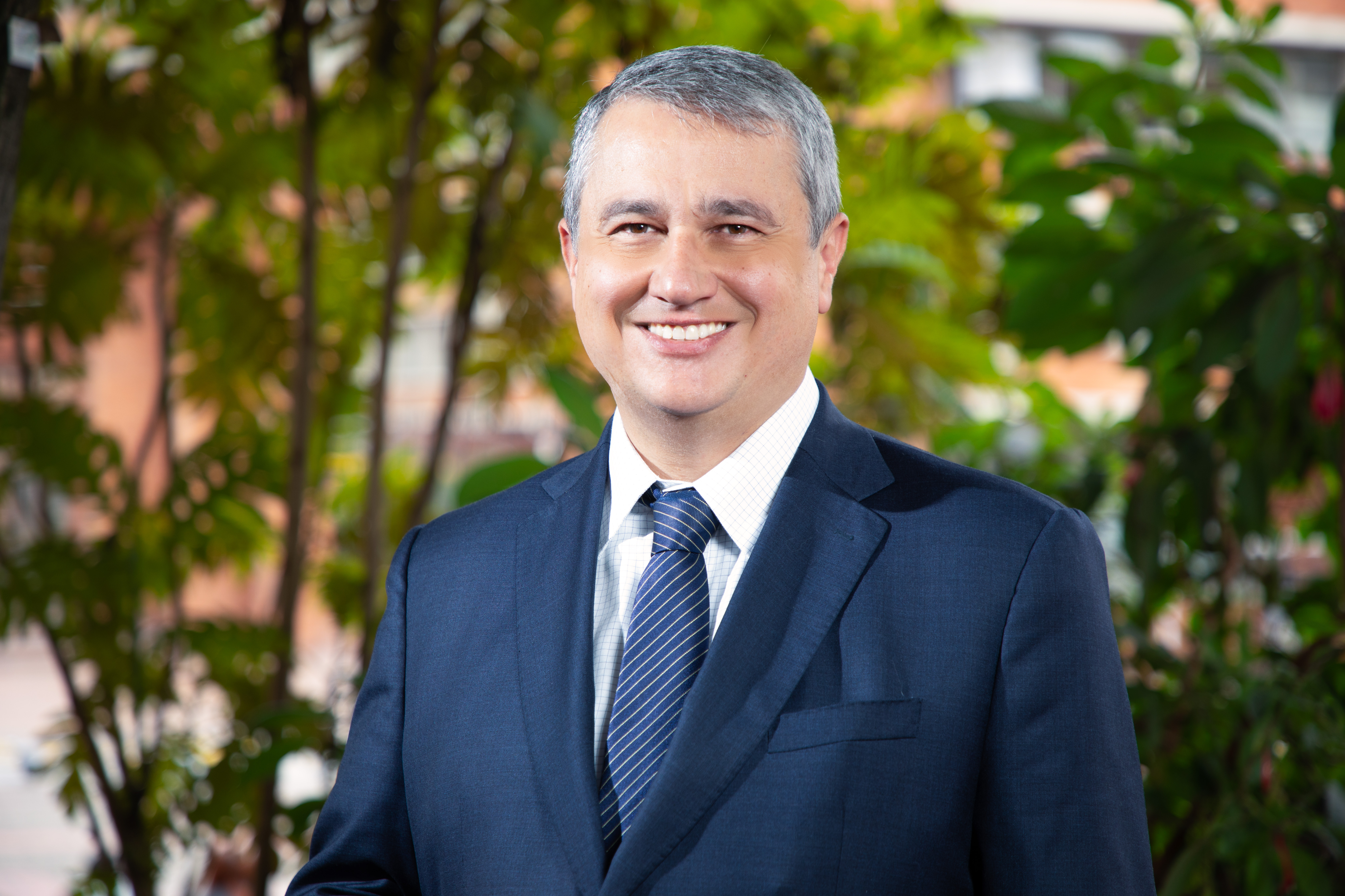 Juan Santiago Correa Restrepo, Decano de la Facultad de Ciencias Económicas y Administrativas de la Universidad de Bogotá Jorge Tadeo Lozano.