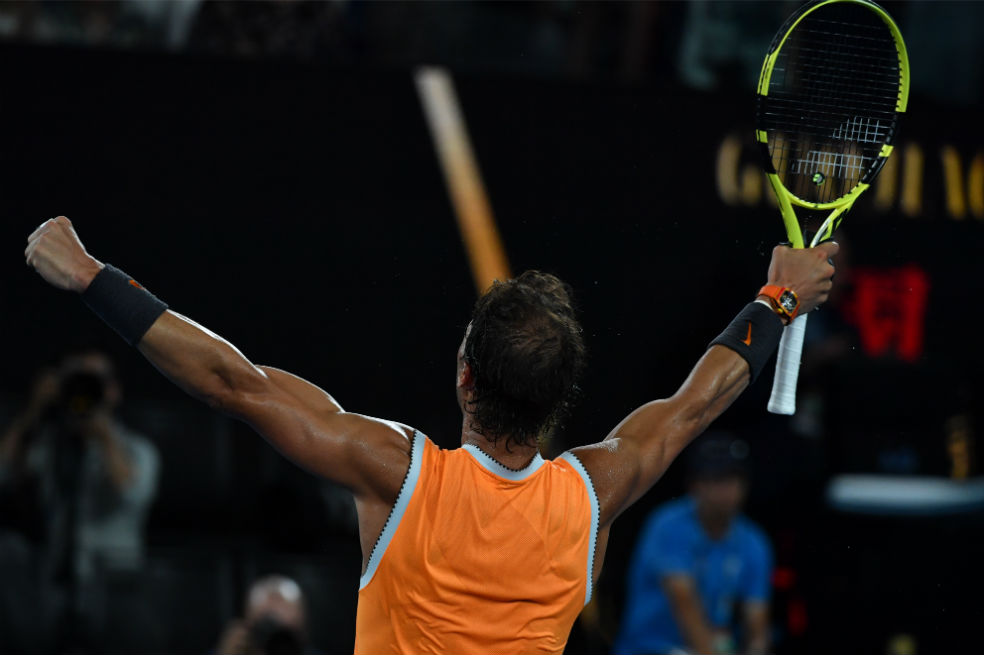 Nadal derrotó a Tsitsipas y es finalista del Abierto de Australia