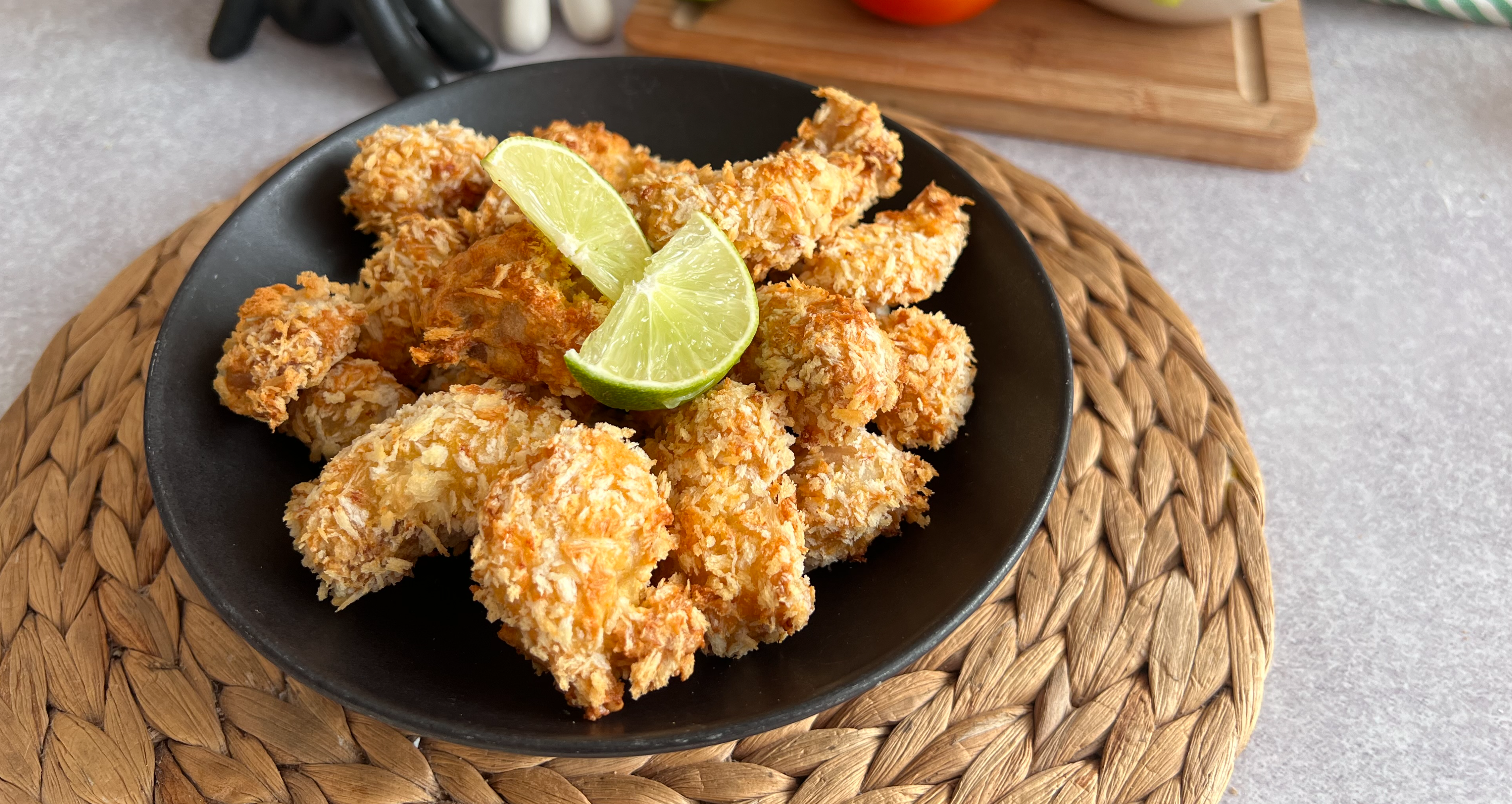 Pescado apanado en air fryer: receta de bites crujientes en minutos