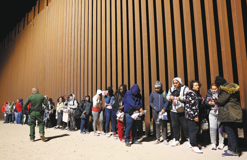 Miles de migrantes venezolanos podrán vivir y trabajar legalmente en EE. UU.