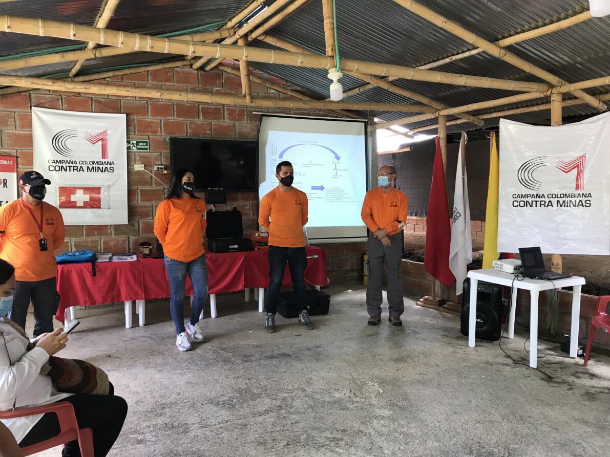 Base Desminado Humanitario.