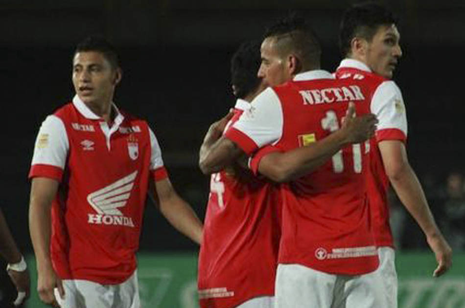 Santa Fe goleó y salió por la puerta grande del Palogrande