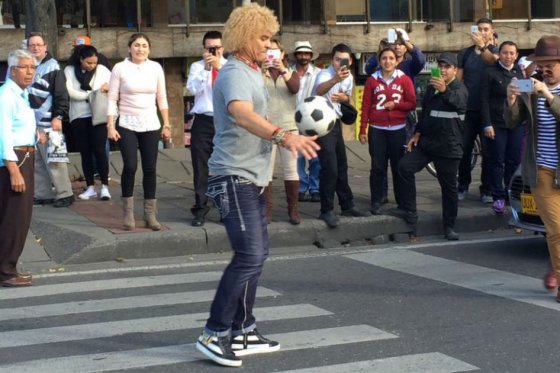 Indignación de los taxistas de Santa Marta con el ‘Pibe’ Valderrama
