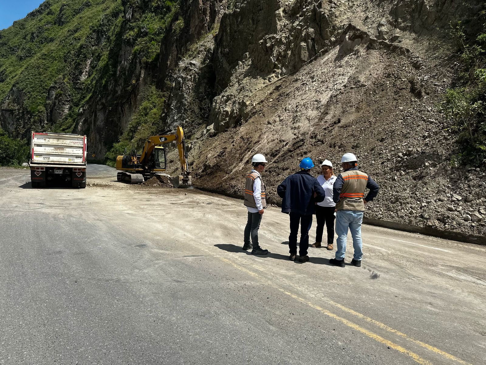 Reabren paso por la vía Panamericana en Nariño: estos son los horarios de tránsito