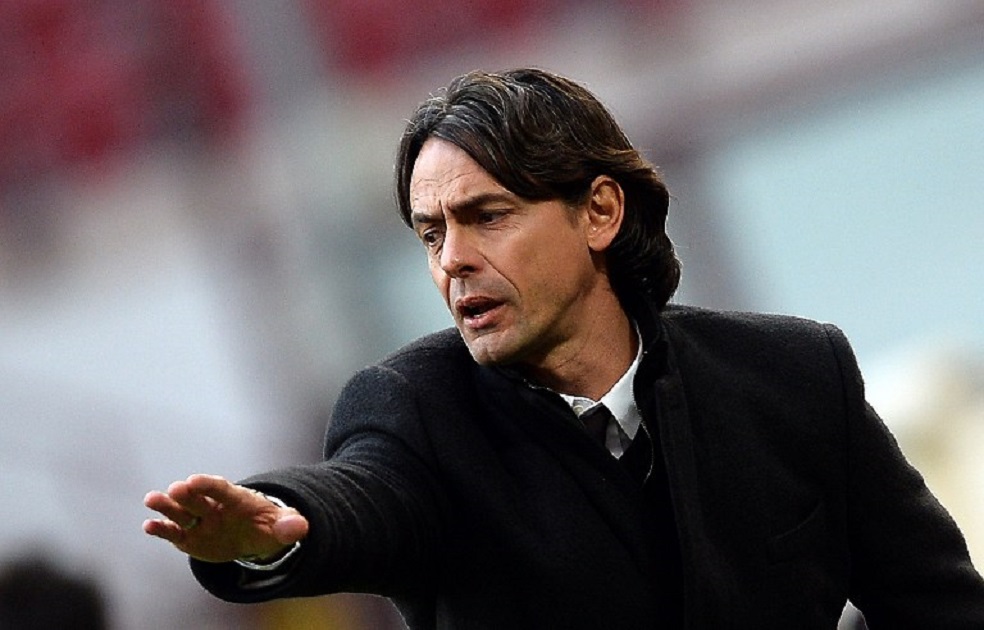 El goleador italiano jugó sus últimos minutos como profesional en el Milan en 2012. Dos años después asumió el cargo de entrenador del cuadro 'rossonero'. EN la actualidad es el técnico del Benevento Calcio de la segunda división de su país.