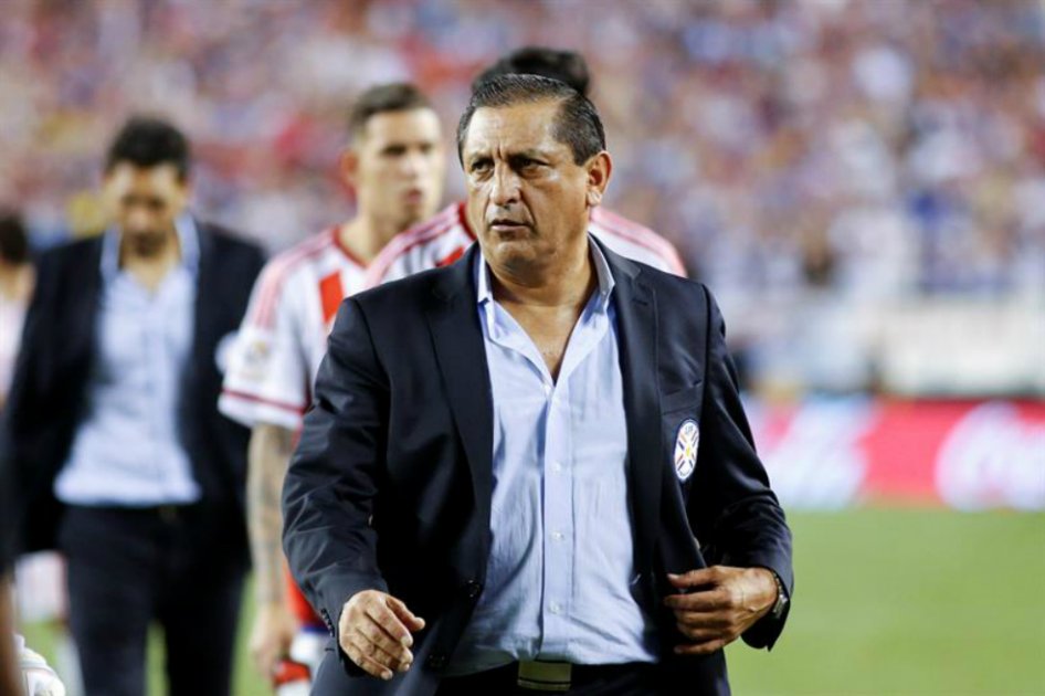 Luego del fracaso de Paraguay en la Copa Centenario, Ramón Díaz renunció como DT