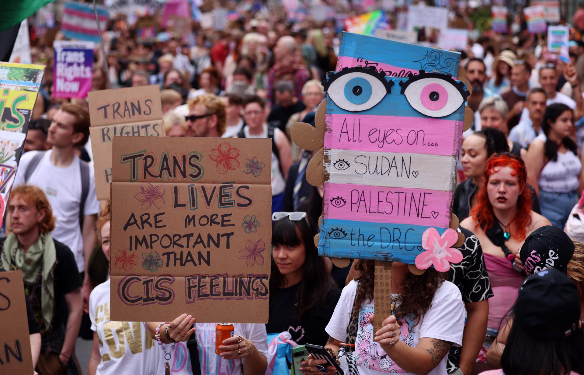 La Corte impulsa derechos trans y Berlín vive una tragedia: las noticias LGBT de la semana