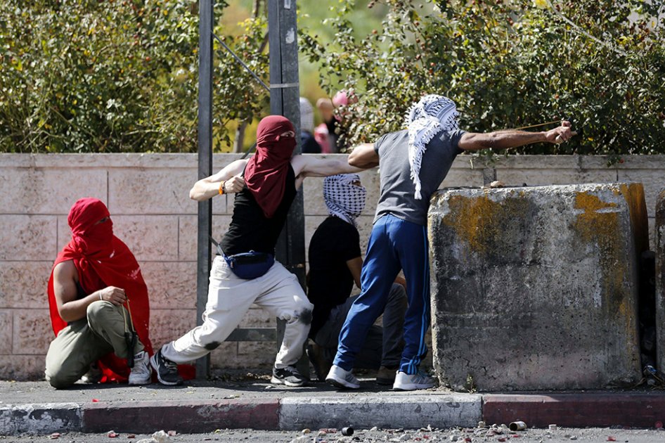 Dirigentes palestinos e israelíes, desbordados por ola de violencia espontánea