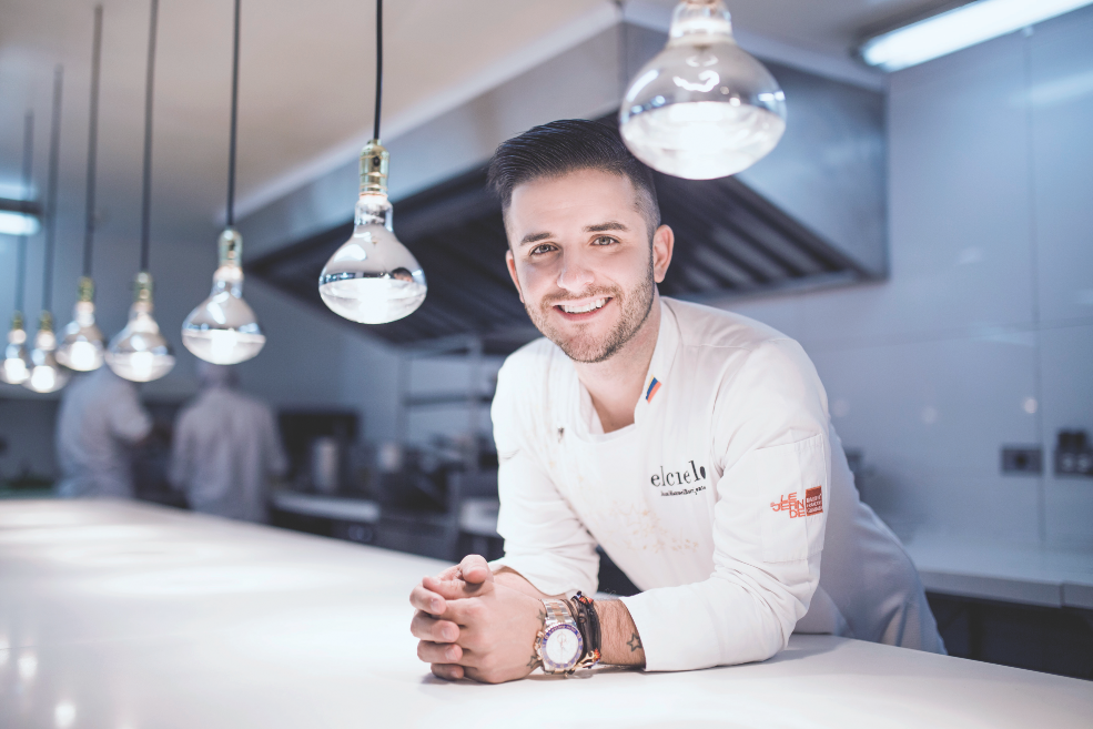 Los chefs Juan Manuel Barrientos y Sebastián Vargas ganaron estrellas Michelin