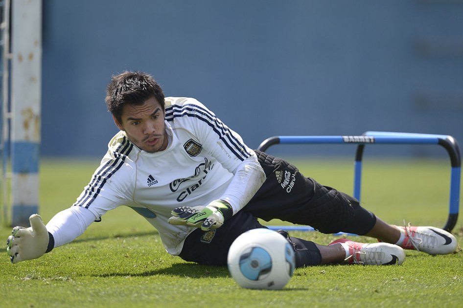 Argentina entrena a puerta cerrada