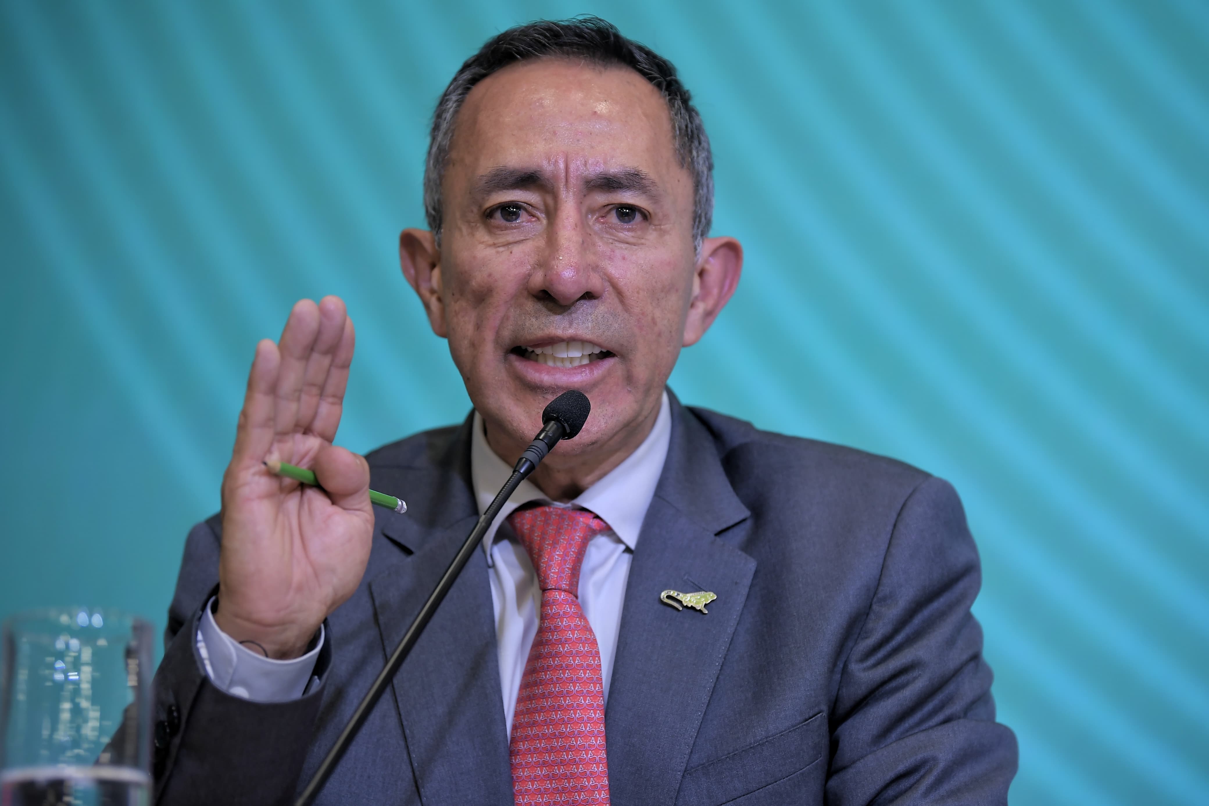 Ricardo Roa se defiende y asegura que está siendo víctima de difamación
