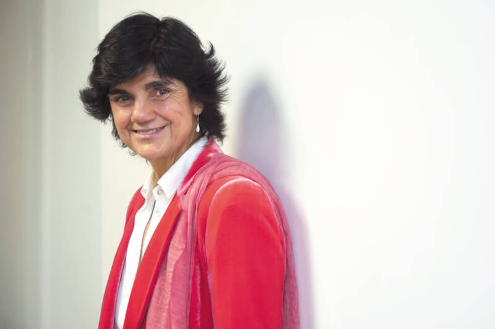 Emprendedora de 65 años que conecta a inversionistas con emprendedores