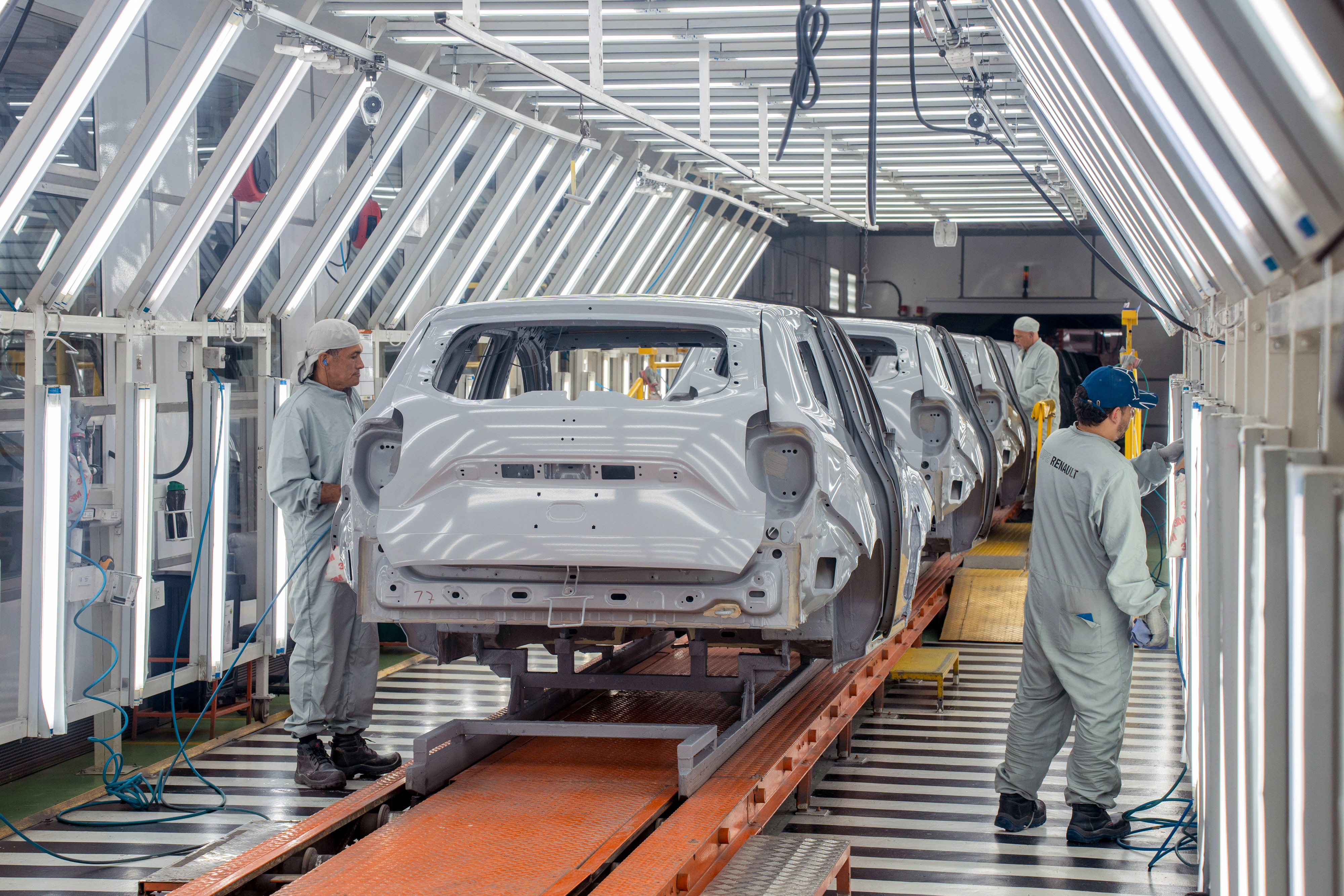 Renault y Chery fabricarían autos en Colombia: esto se sabe