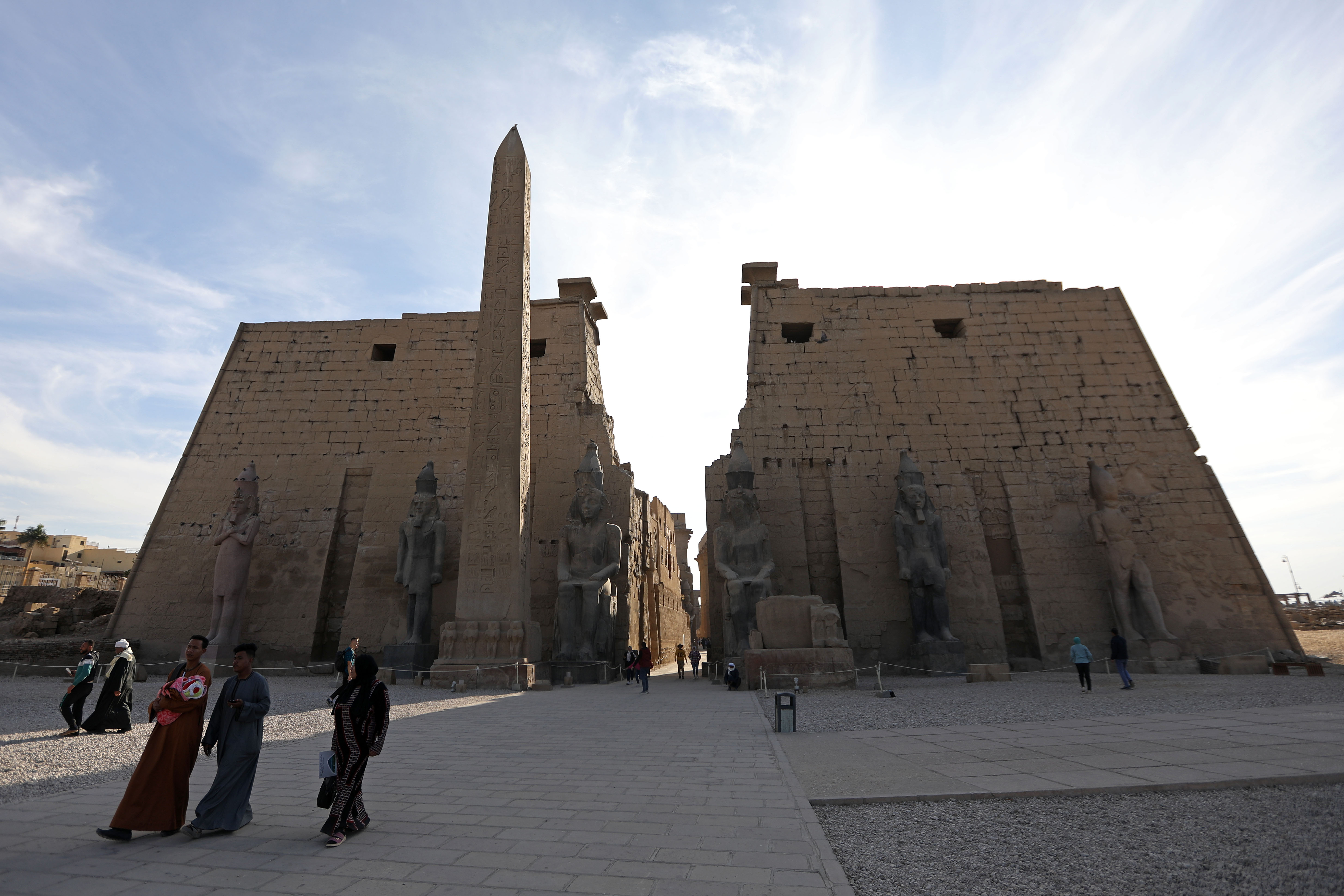 Arqueólogos descubren en Luxor una tumba de 3.000 años del periodo ramésida