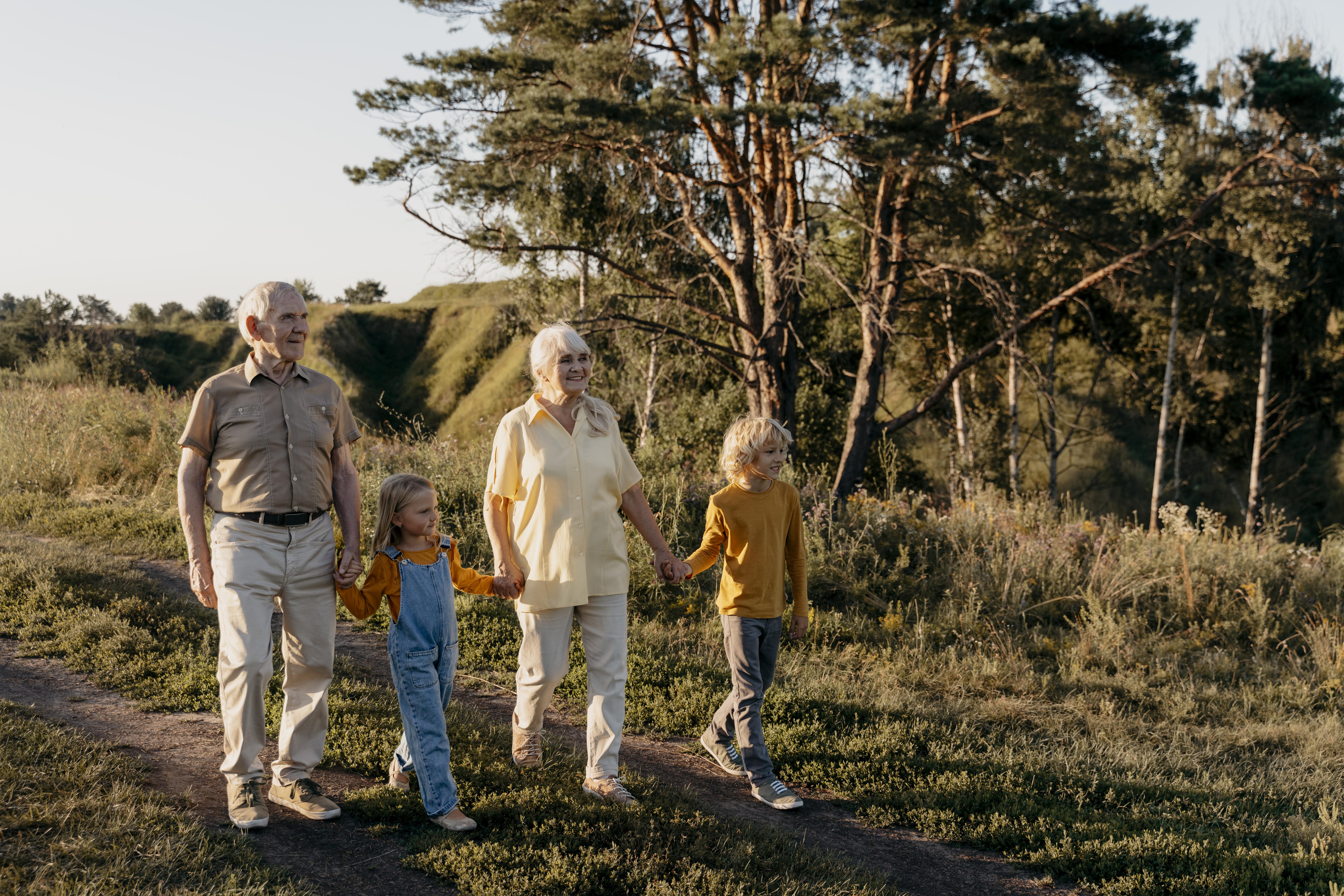 Cómo planear un viaje familiar con varias generaciones: abuelos, padres y niños