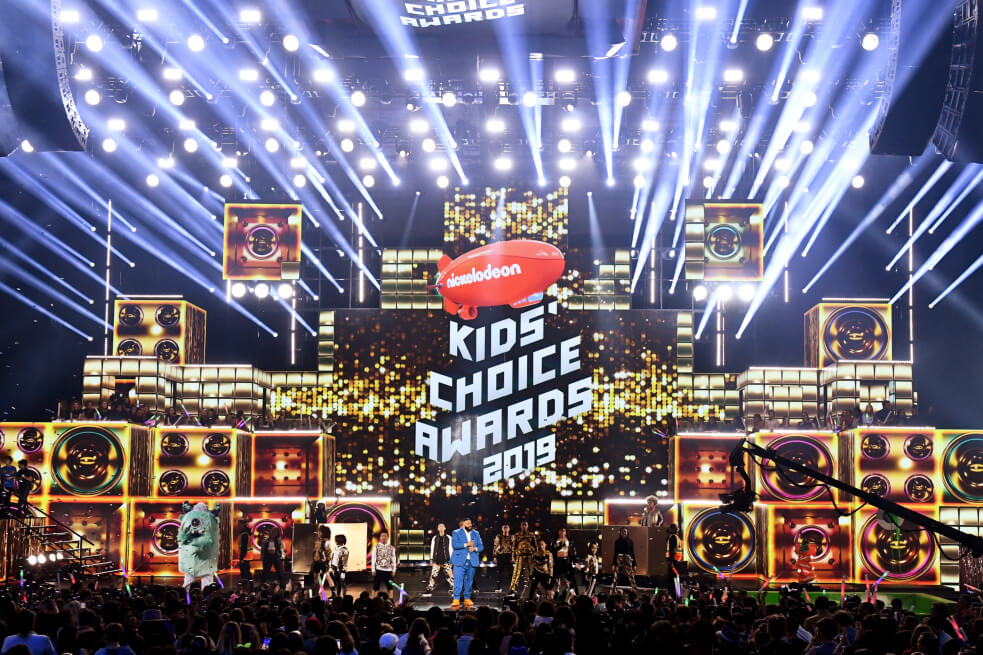 DJ Khaled fue el presentador del evento.  / Kevin Winter / AFP