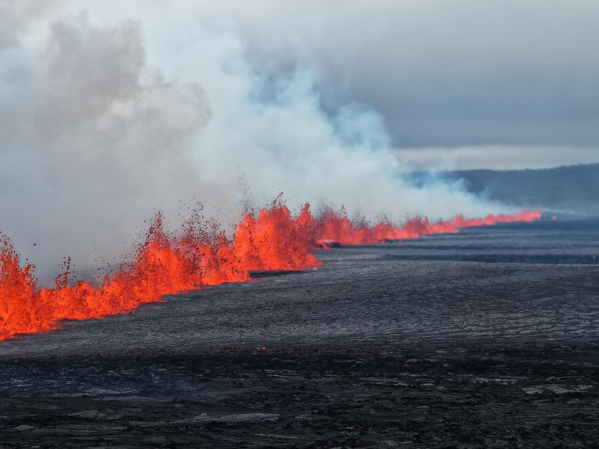 Islandia vive la novena erupción volcánica en dos años 