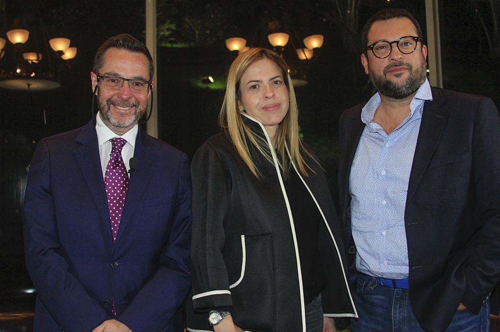 Lanzamiento del libro “La voz del poder II”