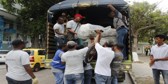 Autoridades recuperan espacio público al sur de Cartagena