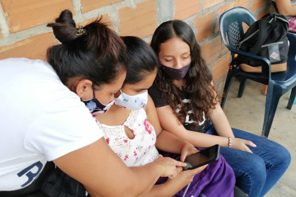 Conectados, pero sin internet