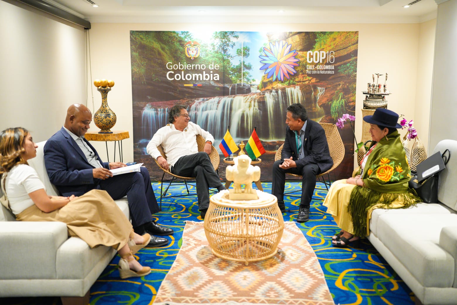 Petro en la COP16: el presidente se reunió con mandatarios y continúa su agenda en Cali