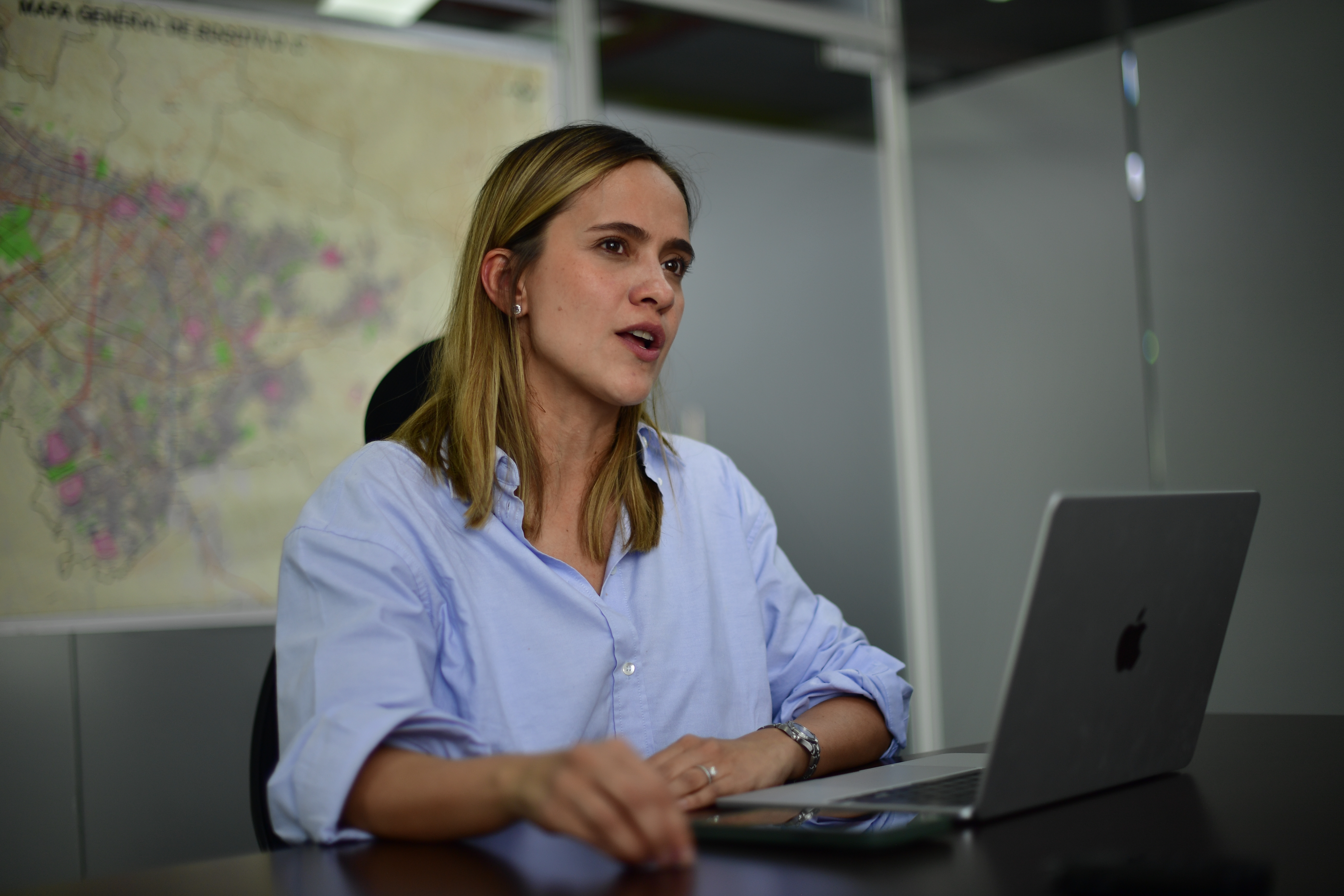 “Los contratos que tenemos, se van a mantener”: secretaria de la Mujer