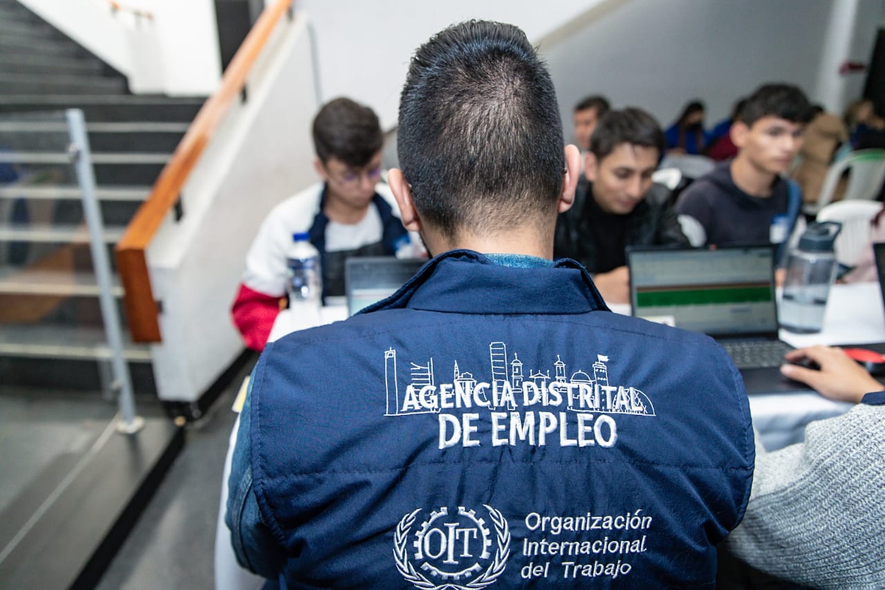 Se ofertaron 1.800 vacantes para jóvenes en Bogotá