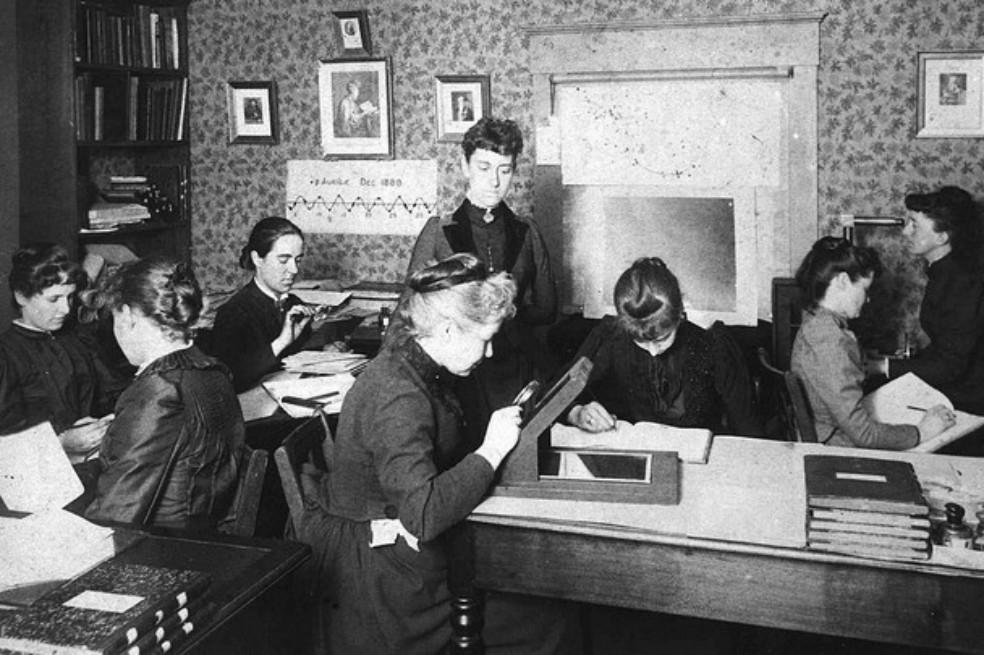 “Las mujeres lograron objetivos científicos antes de poder votar”