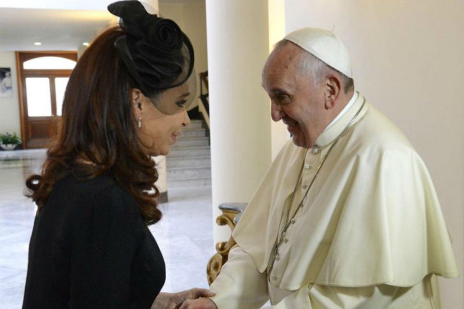 Papa Francisco y la presidenta argentina hablan de gobernabilidad en almuerzo privado