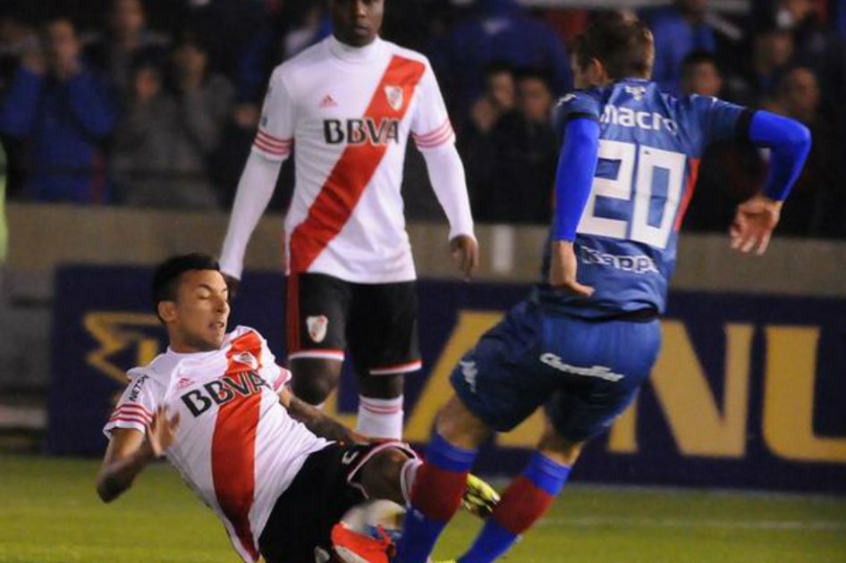 River empató sin goles en el regreso de Lucho González y Javier Saviola