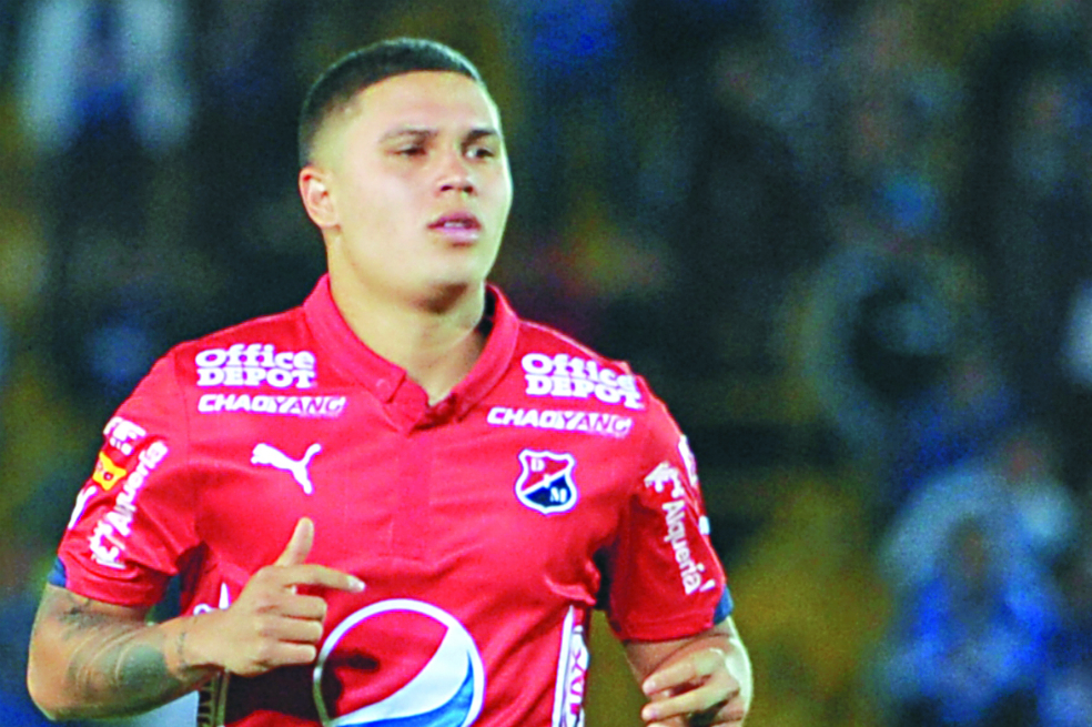 Por molestias musculares, Quintero no jugará ante Estados Unidos