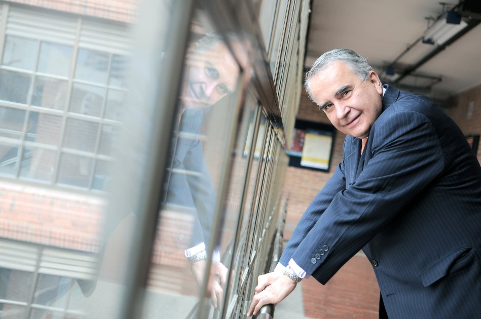 Piden investigar a conjuez que tumbó «megapensiones»
