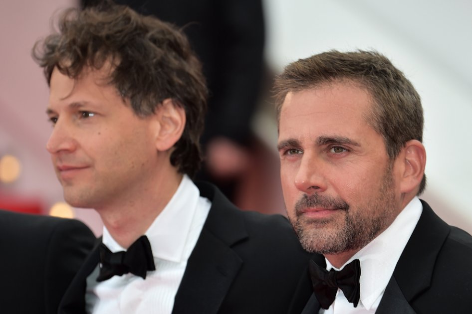 El director Bennett Miller y el actor Steve Carell.