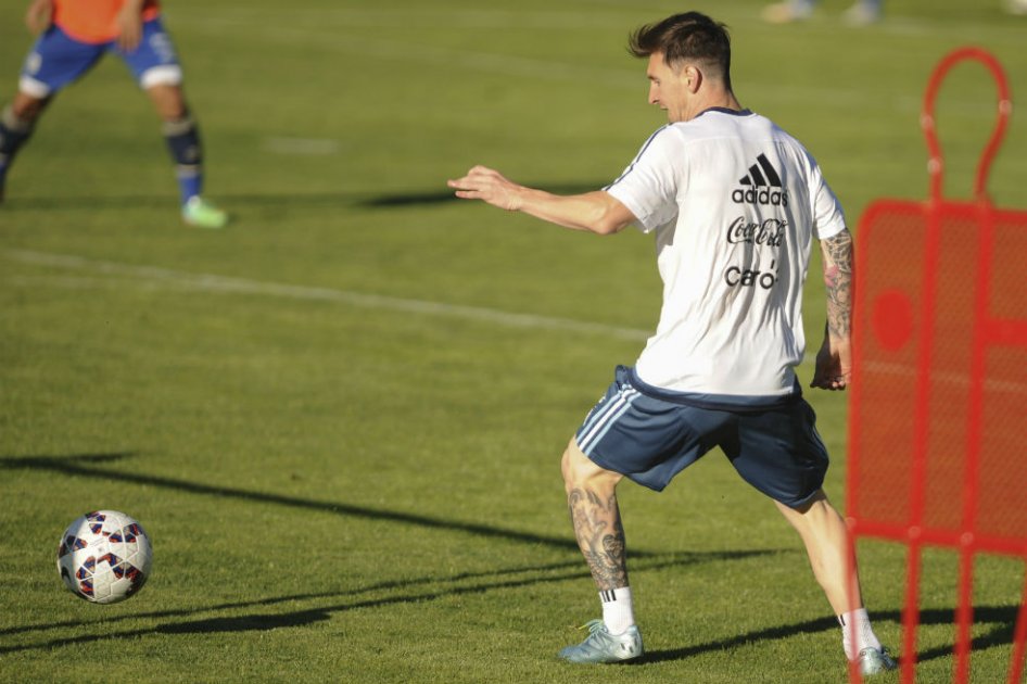 Lionel Messi listo para entrar en escena