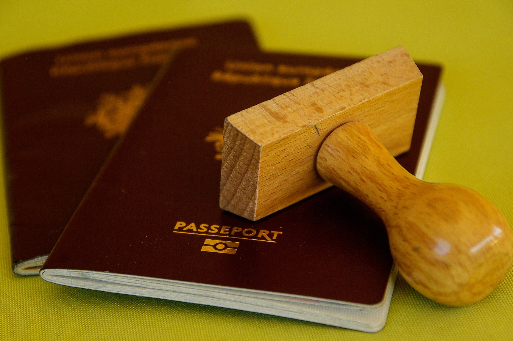 Denuncian presunta red corrupción en solicitud del pasaporte en Santander